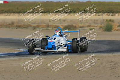 media/Oct-29-2022-CalClub SCCA (Sat) [[e05833b2e9]]/Race Group 2/Race (Outside Grapevine)/